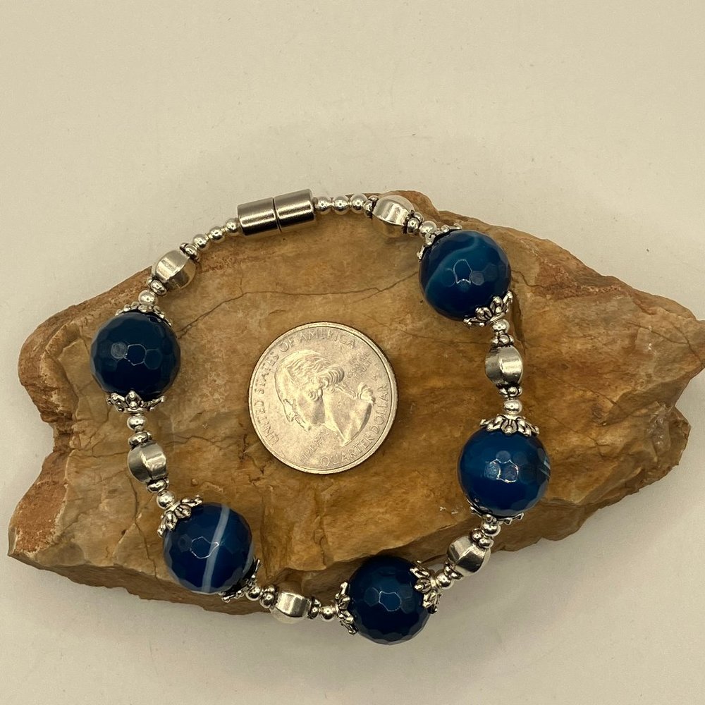 DARK Blue Agate Beaded Bracelet Large Agate Faceted Bead 14mm Grade A NEW